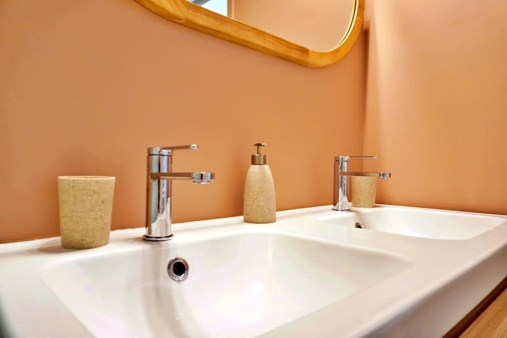 "Cocon Biellois" - Calme, Vue & Parking Apartment Bielle Exterior photo